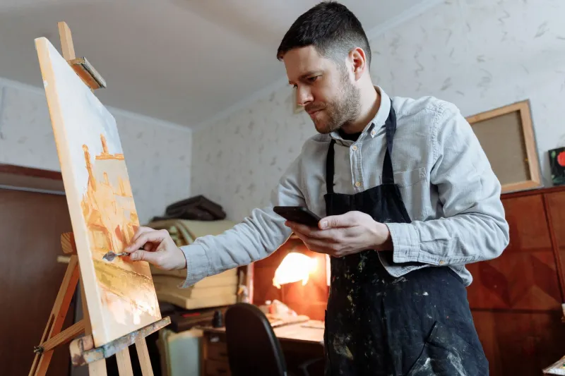 Making a Real Living in the Dark: The Creators Who Don't Need You to Watch